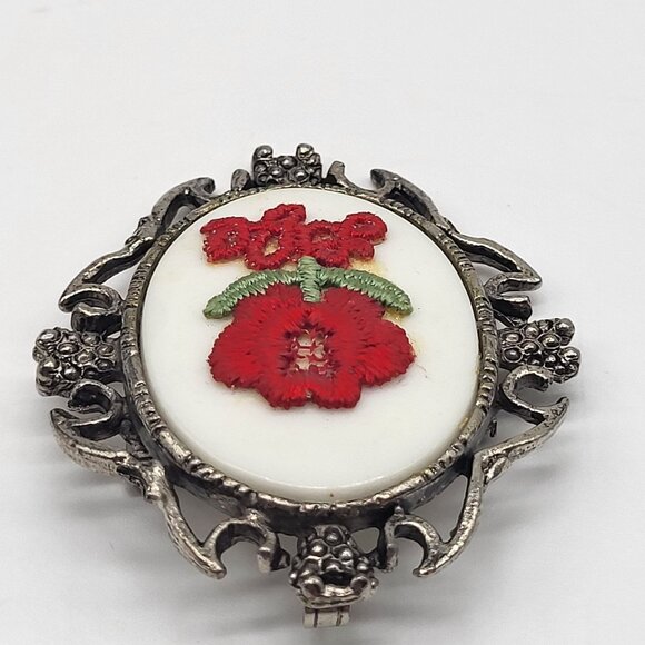 VTG Silver Tone Brooch Pendant with white cabochon and Red LIFE Flower Applique - Picture 8 of 10